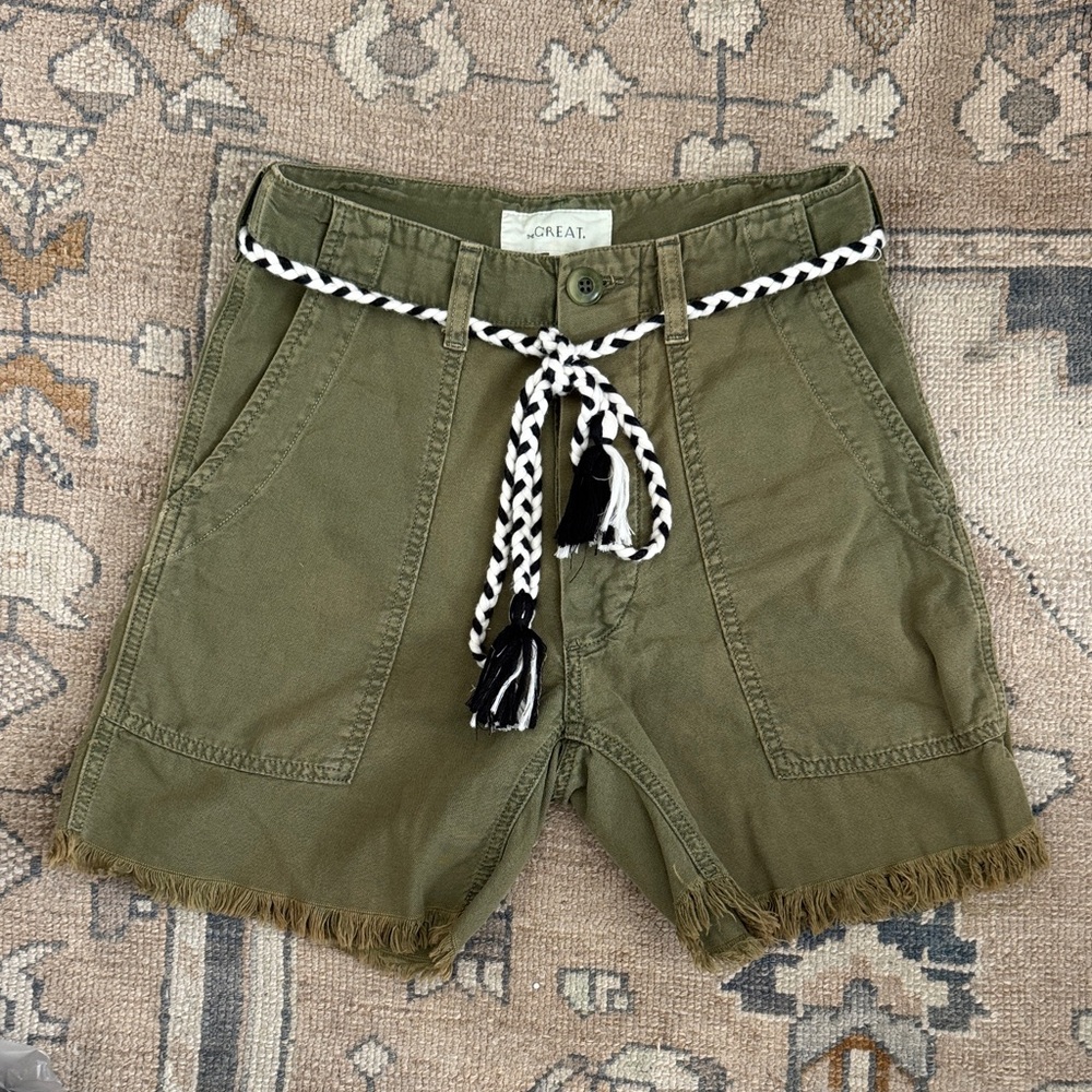 THE GREAT. Olive Women's Cargo Shorts with Braided Belt size 24